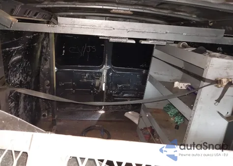 2005 Chevrolet Express z USA, uszkodzony, nr VIN 1GCGG25V851209501